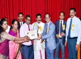 சனாதிபதி நிதியத்தின் செயற்பாடுகளைப் பிரதேச மட்டத்திற்கு பரவலாக்கியமைக்காக யாழ்ப்பாண மாவட்டத்தின் மூன்று பிரதேச செயலகங்களுக்கு விருது!
